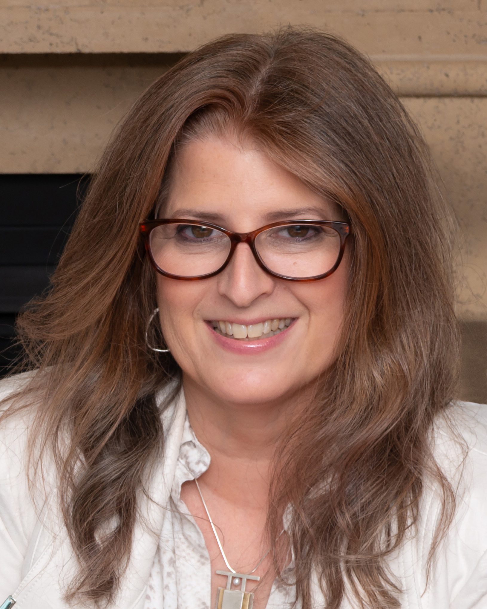 Lisa Zonder Headshot Closeup