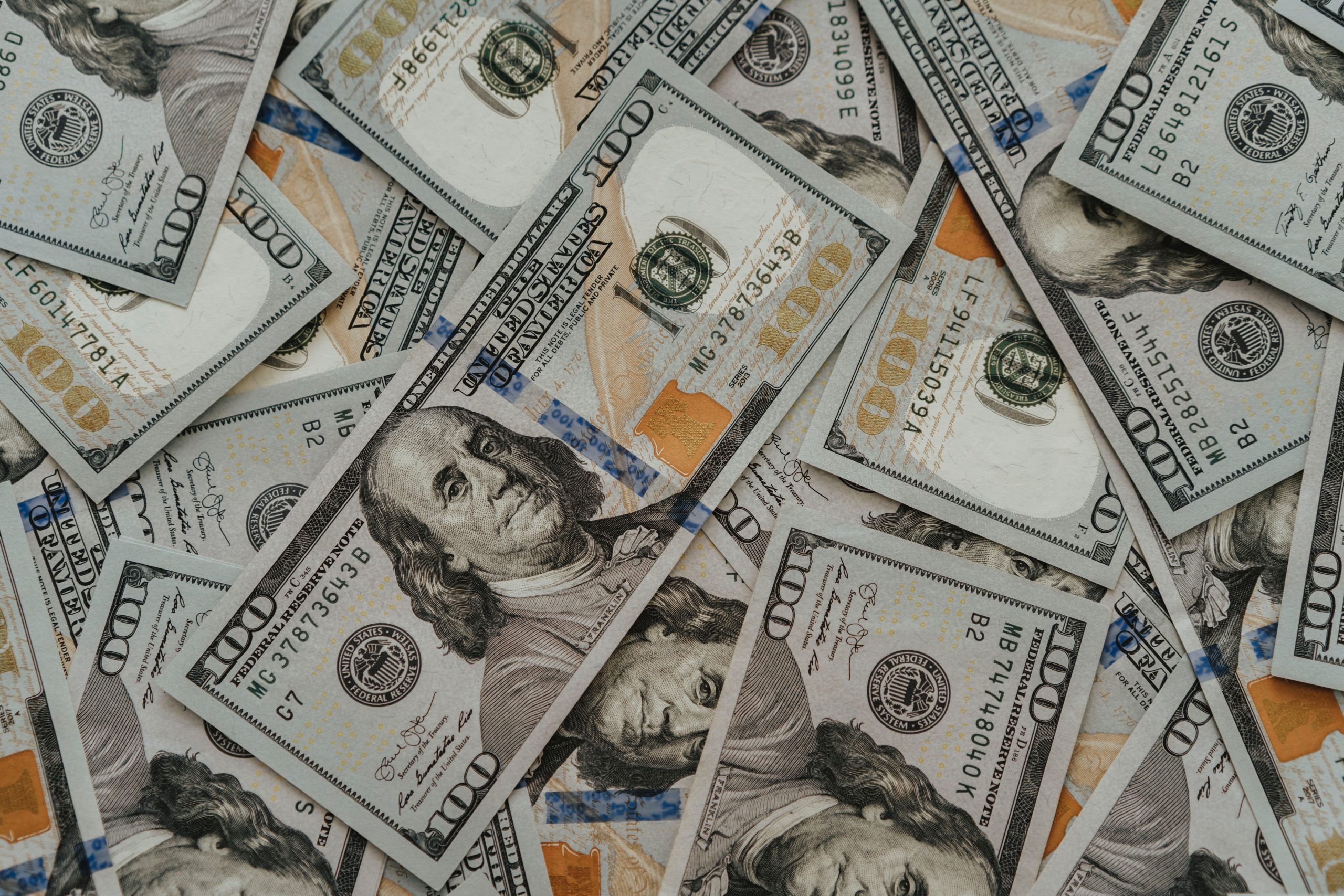 100 dollar bills